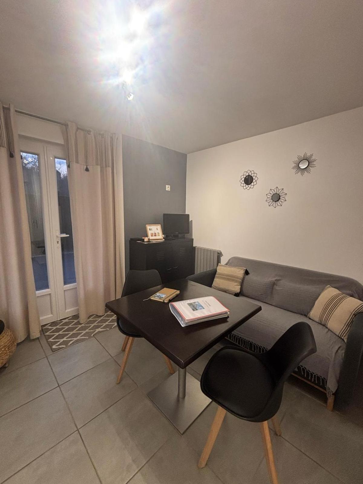 Appartement En Aveyron Aubin  Ngoại thất bức ảnh